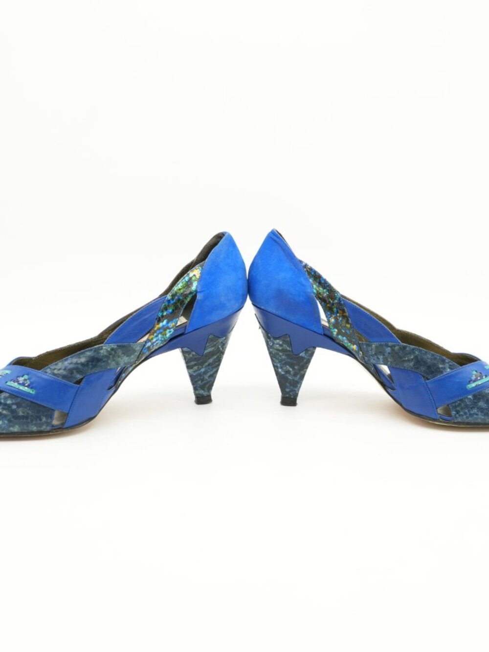 Heels Size 9 Blue Snakeskin Vintage Python Cut Out 80s Italy Pointed Toe Pumps - Picture 15 of 16